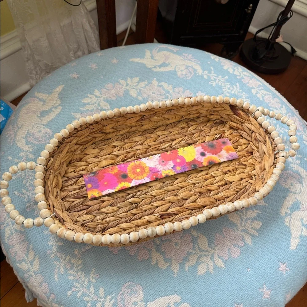 Handwoven Water Hyacinth Tray with Beaded Edge